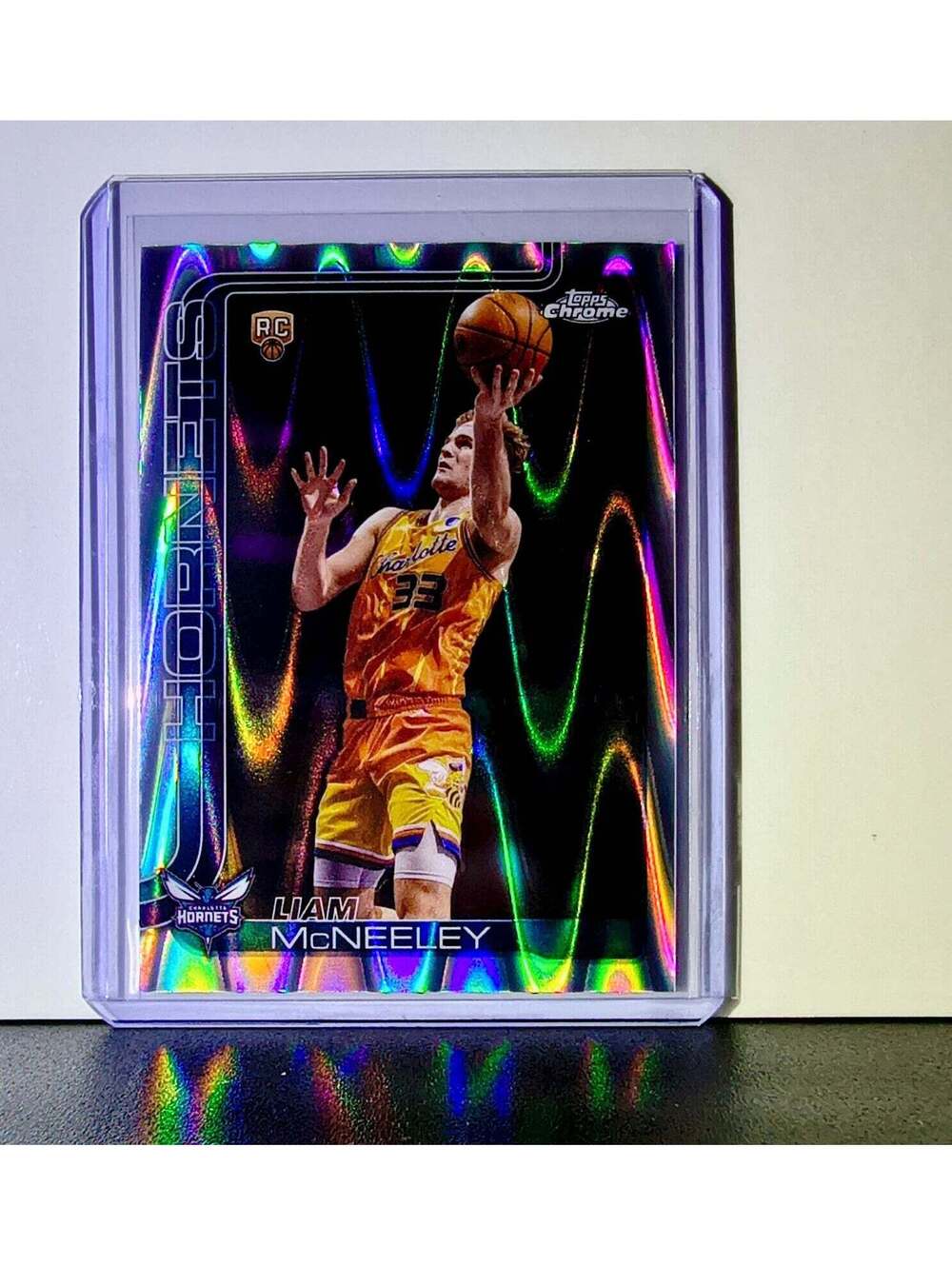 Liam McNeeley Rookie 2025-26 NBA Topps Chrome Update RayWave Refractor #179 Card